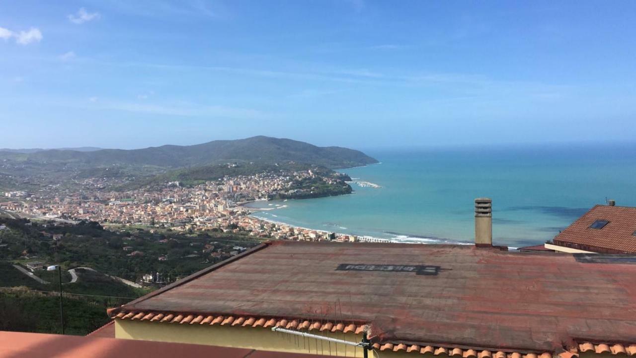 Casa Vacanza Con Vista Mozzafiato Agropoli Εξωτερικό φωτογραφία